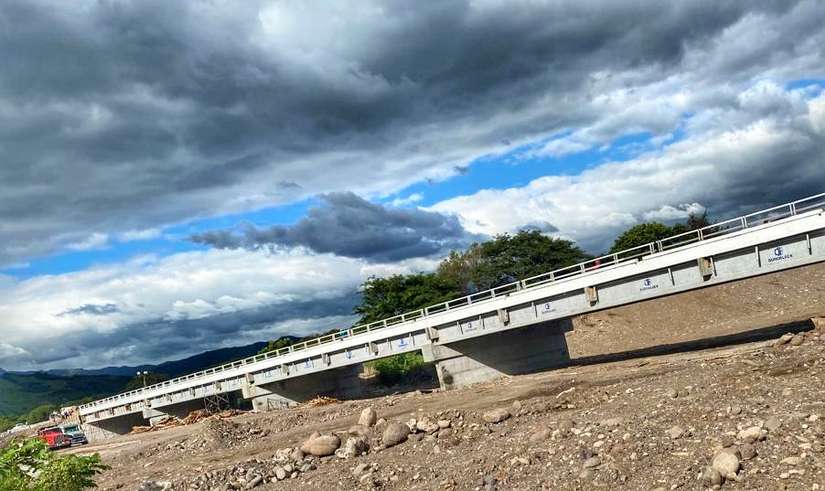 PUENTE